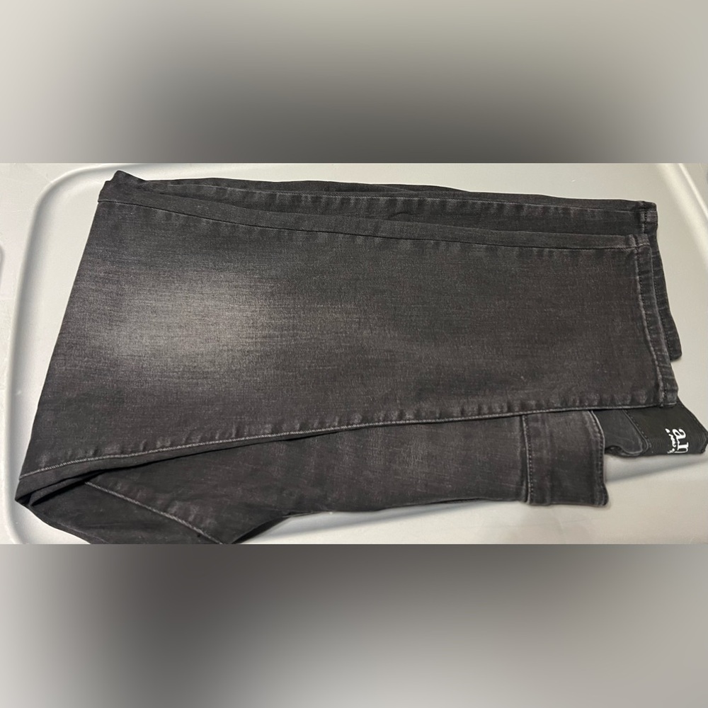 Women’s ANA mid rise skinny jeans size 20 nwt